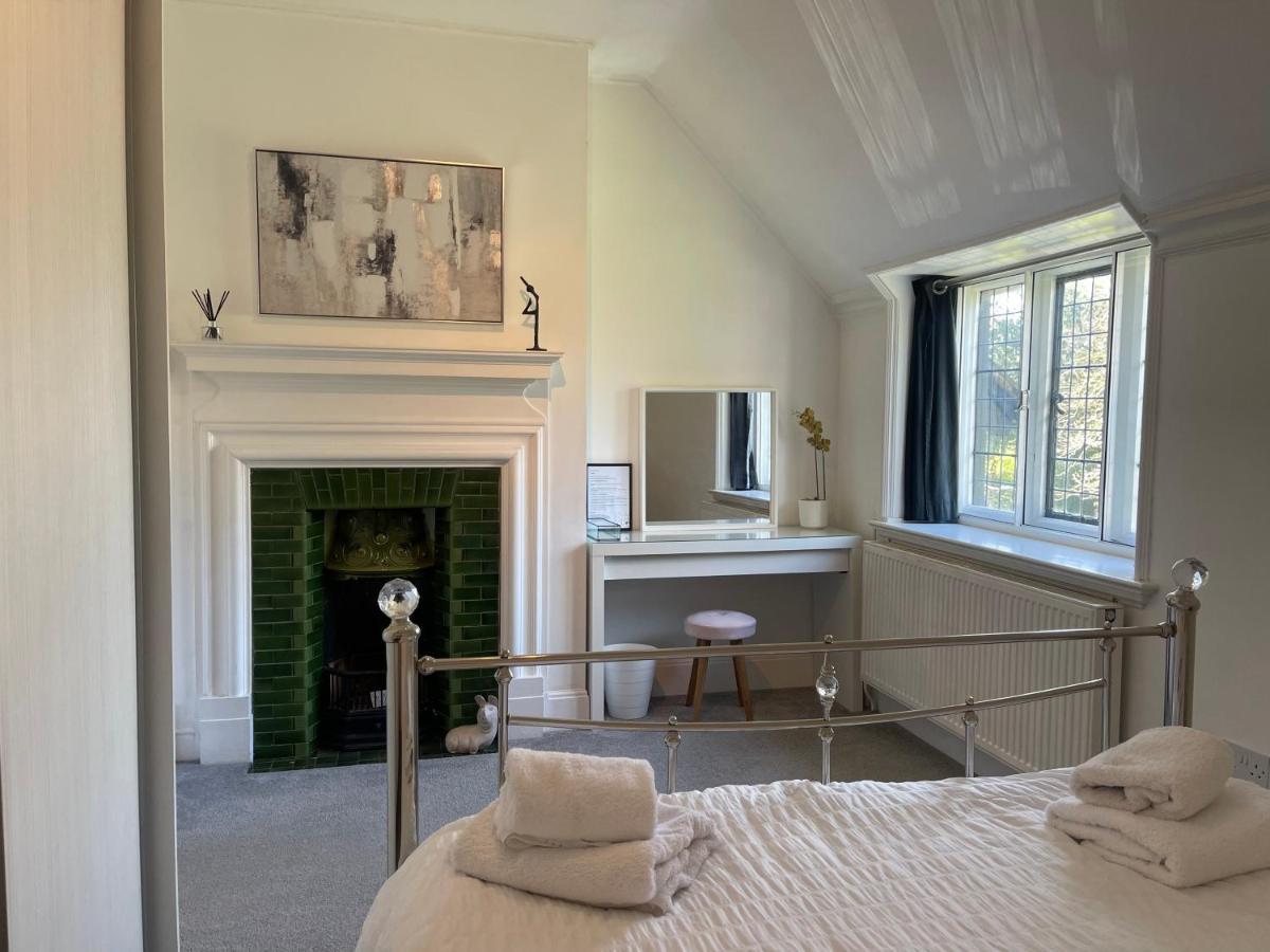 Thornton House Private Country House Thornton Hough Entire House Sleeps 6 위럴 외부 사진
